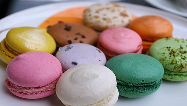 Halal Macaroons, a Recipe by Chef Sofiane.